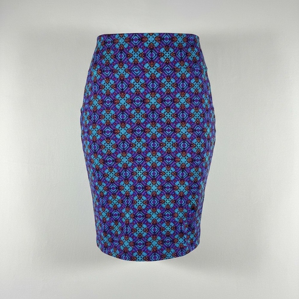 LuLaRoe Cassie Pencil Skirt Women Medium Purple Blue Geometric Kaleidoscope Knit